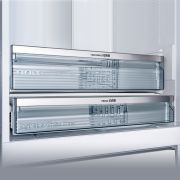 SHARP Fridge Inverter Bottom Freezer 558 Liter Red SJ-GV73J-RD